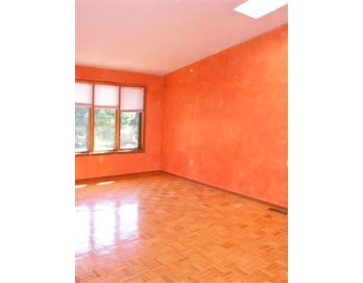 75 Londonderry Road, Unit 75 Grafton, MA 01519 - Photo 3 of 9 Gallery Image 3