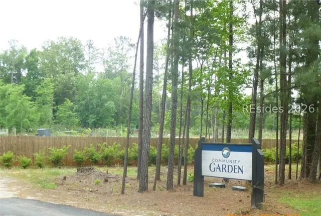 $8,900 | Lot 17-block 40 Waters Edge Drive, McCormick, SC 29835