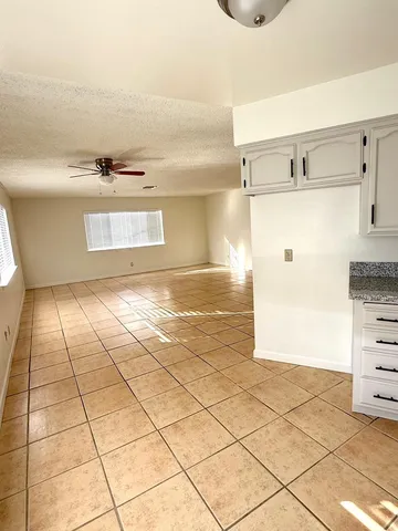 $1,300 | 3344 East Sierra Madre Avenue, Unit 205, Fresno, CA 93726