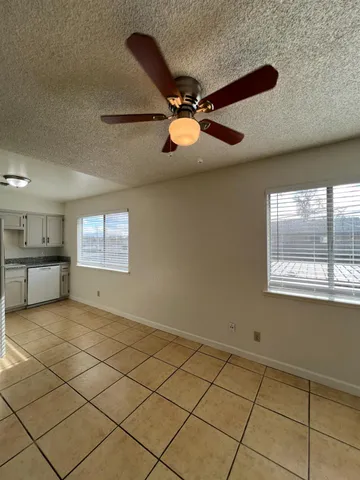 $1,300 | 3344 East Sierra Madre Avenue, Unit 205, Fresno, CA 93726