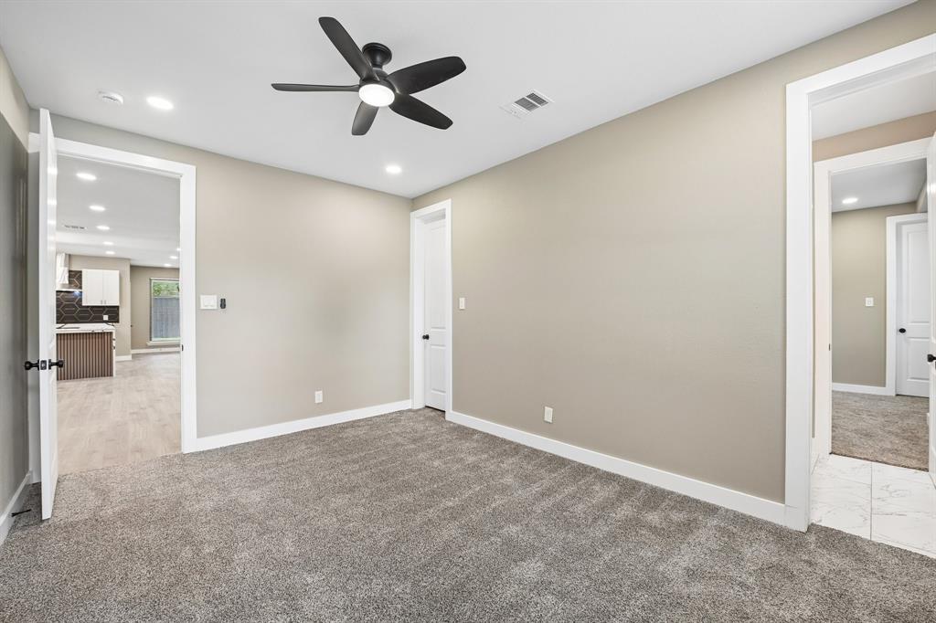 3337 Whirlaway Road Dallas, TX 75229 - Photo 21 of 39
