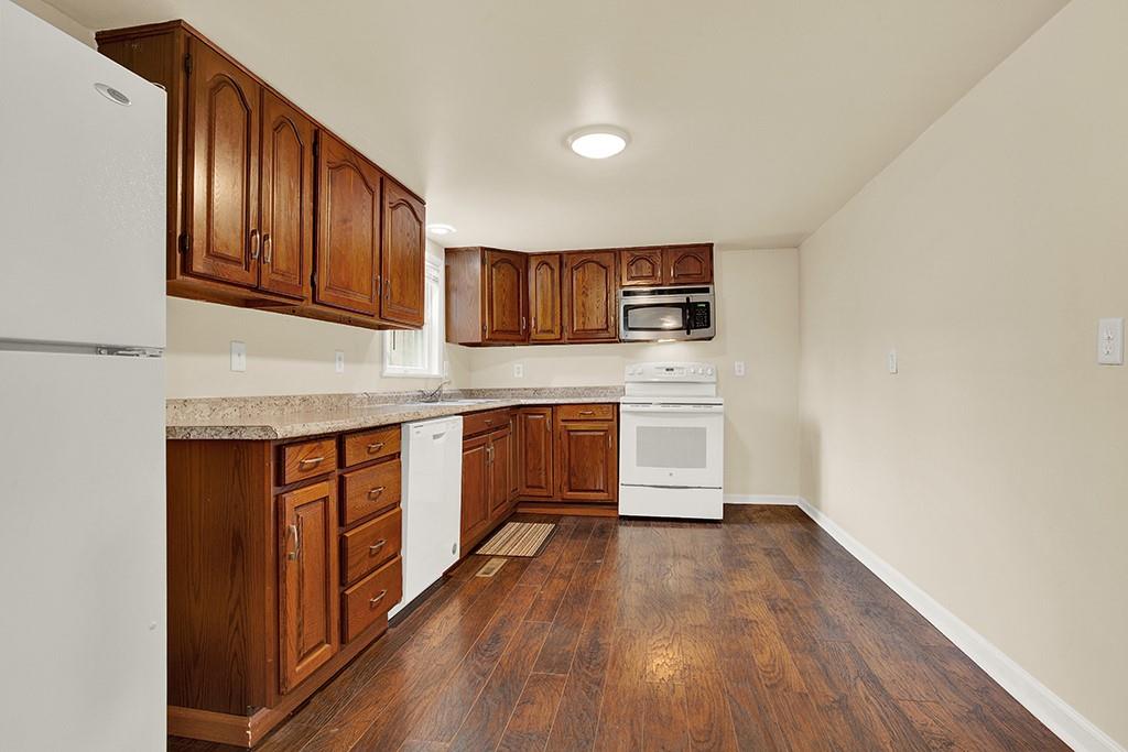 2842 Italy Road Export, PA 15632 - Photo 10 of 24