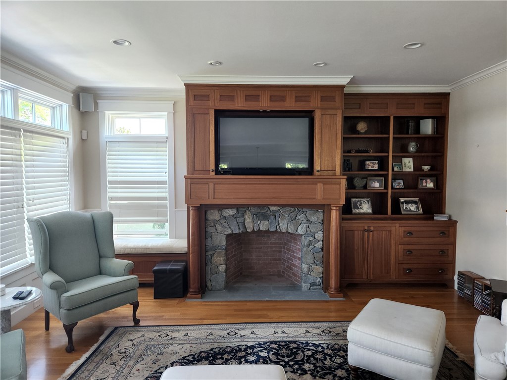 32 Coulter Drive Jamestown, RI 02835 - Photo 23 of 41