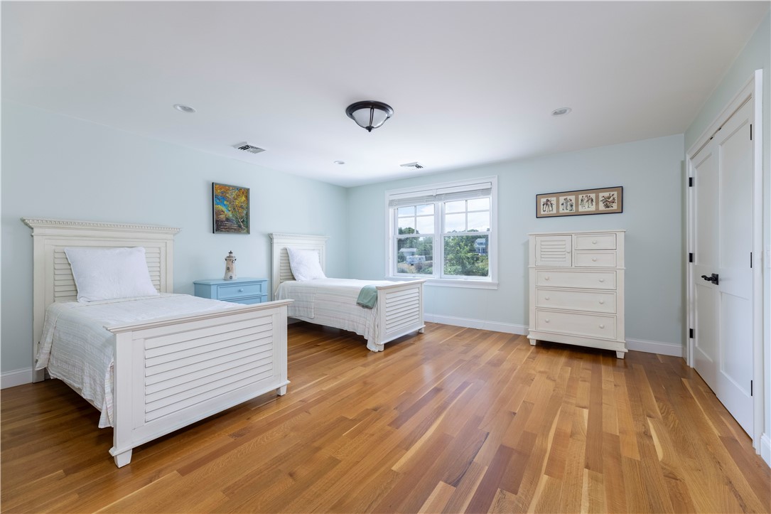 32 Coulter Drive Jamestown, RI 02835 - Photo 32 of 41