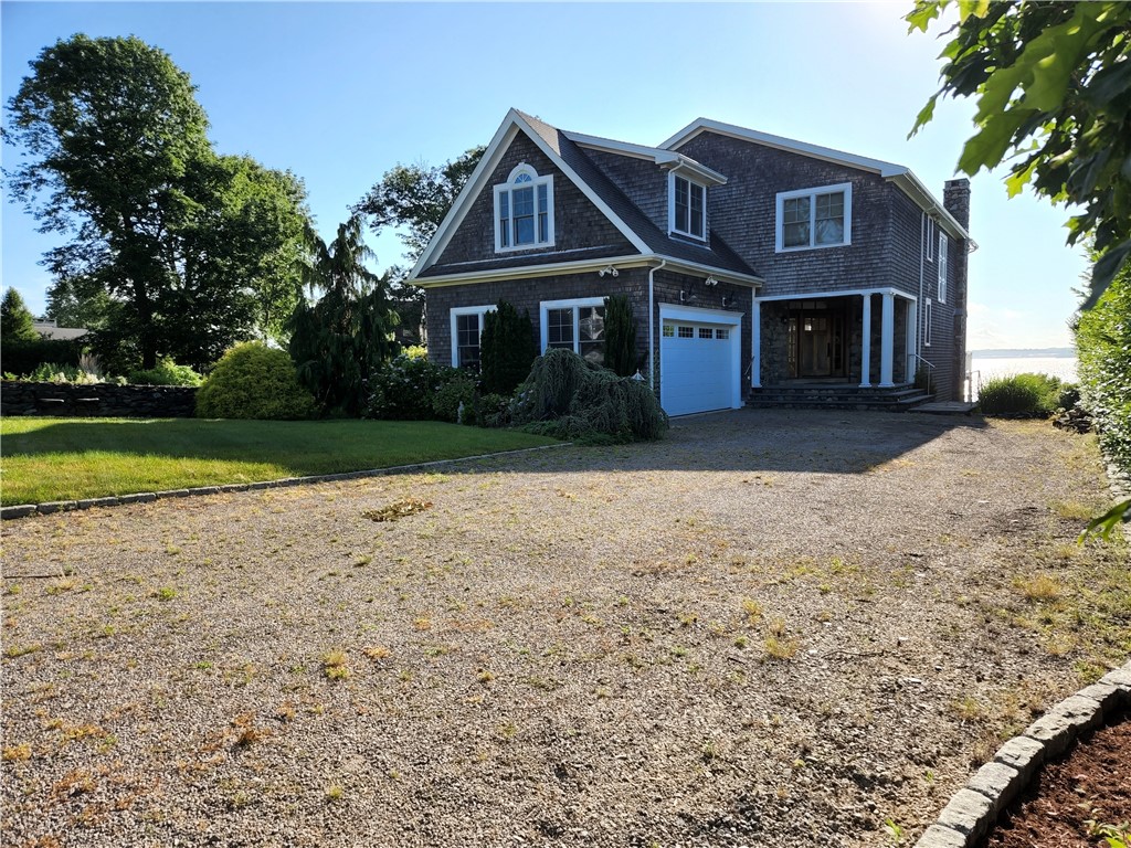 32 Coulter Drive Jamestown, RI 02835 - Photo 4 of 41