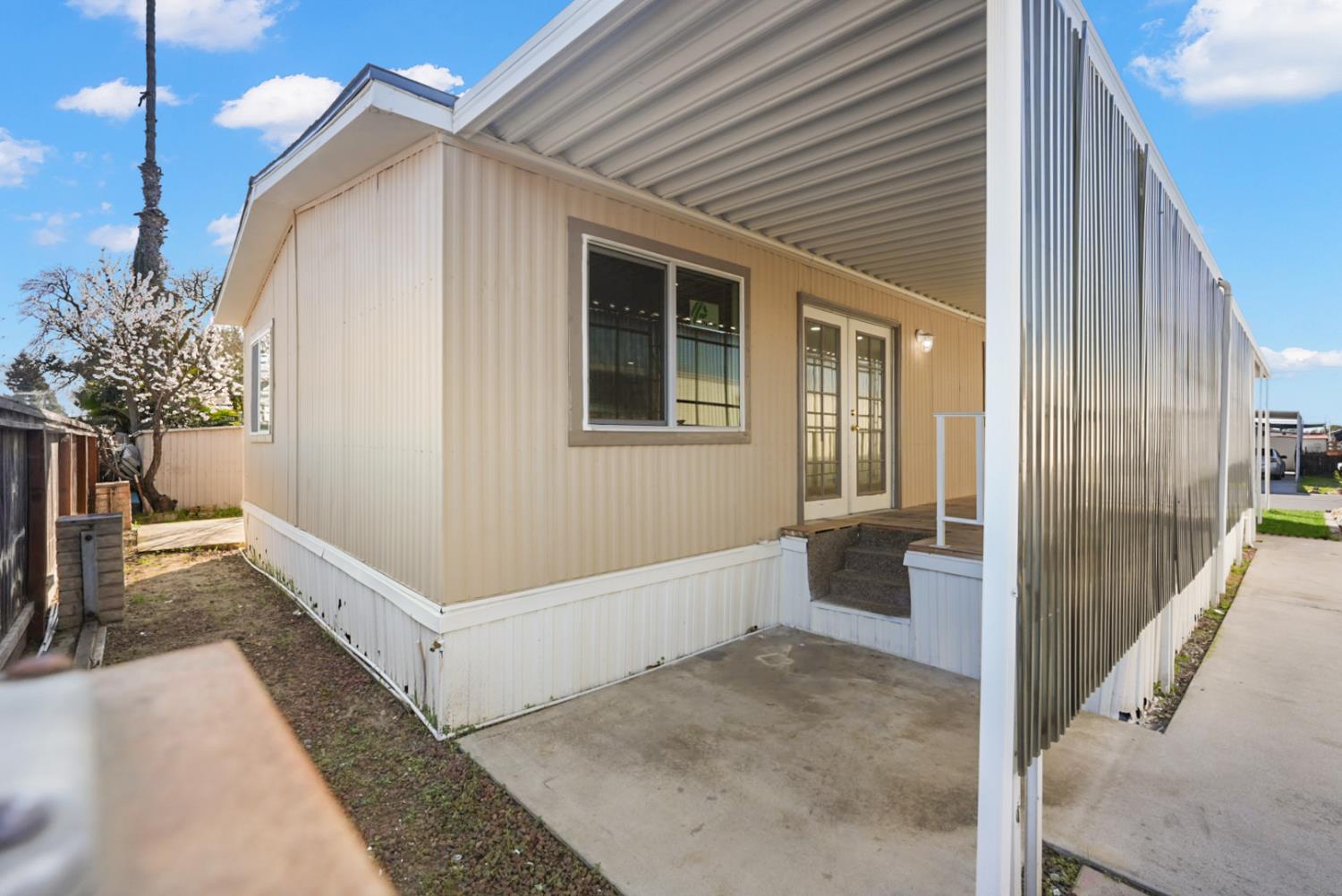 4837 Faith Home Road, Unit 3 Ceres, CA 95307 - Photo 4 of 38