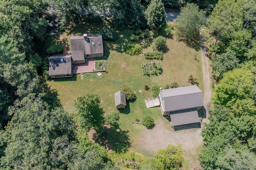 129 Webster Mills Road Chichester, NH 03258 - Photo 9 of 60 Gallery Image 9