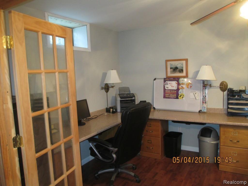 7587 Rider Road Imlay City, MI 48444 - Photo 5 of 34 016.jpg