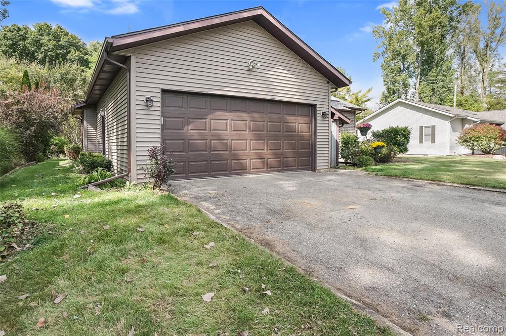 8532 Pettysville Road Pinckney, MI 48169 - Photo 48 of 49 Gallery Image 48