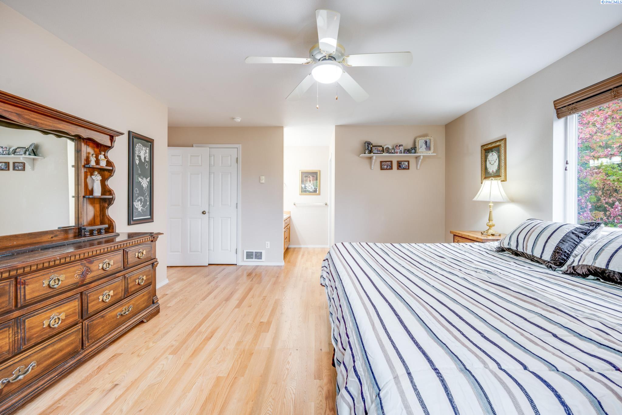 704 Southeast Ridgeview Street Pullman, WA 99163 - Photo 14 of 30 Gallery Image 14