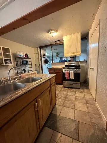 $575,000 | 3105 Ray Wood Drive, Austin, TX 78704