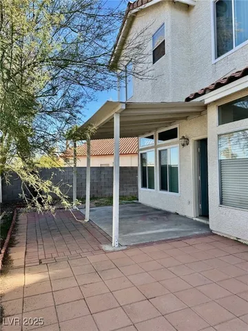 $2,195 | 7528 Holloran Court, Las Vegas, NV 89128
