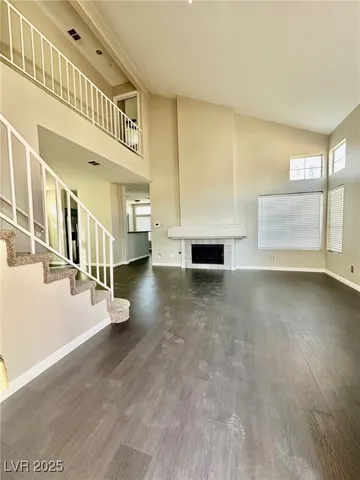 $2,195 | 7528 Holloran Court, Las Vegas, NV 89128