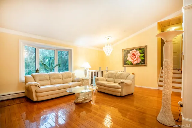 $829,888 | 239 Canterbury Road, White Plains, NY 10607