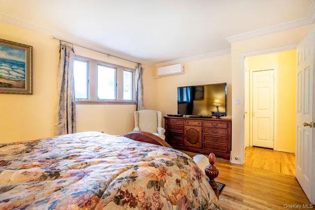 $829,888 | 239 Canterbury Road, White Plains, NY 10607