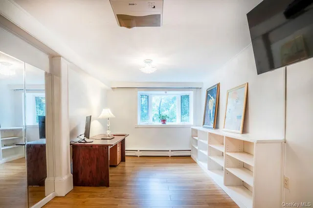 $829,888 | 239 Canterbury Road, White Plains, NY 10607