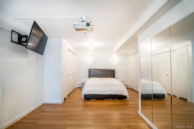 $829,888 | 239 Canterbury Road, White Plains, NY 10607