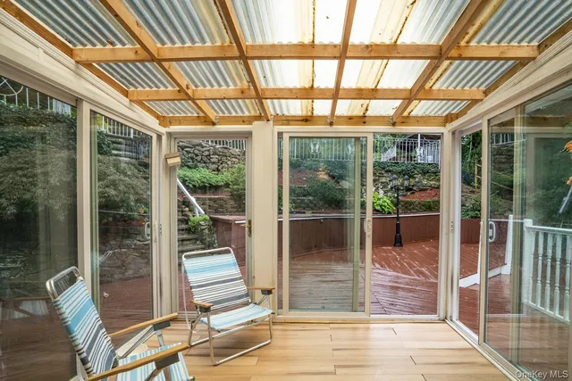 $829,888 | 239 Canterbury Road, White Plains, NY 10607