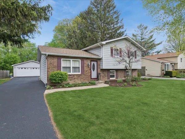 $324,500 | 38187 North Shore Avenue, Beach Park, IL 60087