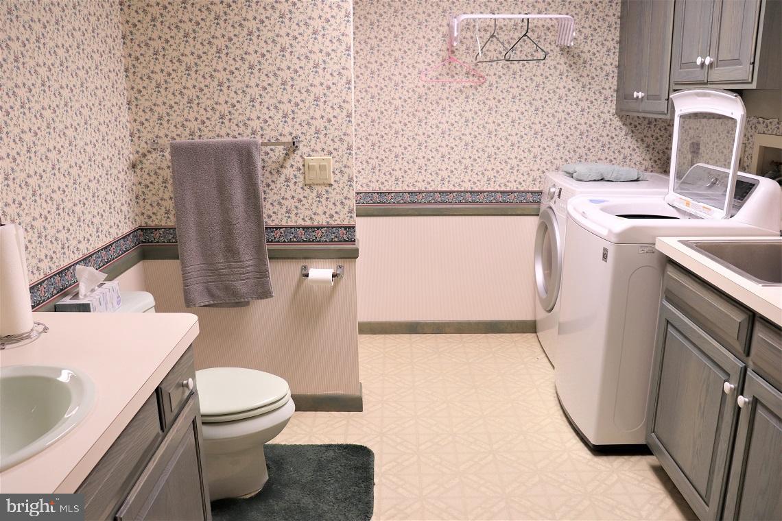 267 Ridge Avenue Ephrata, PA 17522 - Photo 29 of 52 Large Laundry/Powder Room