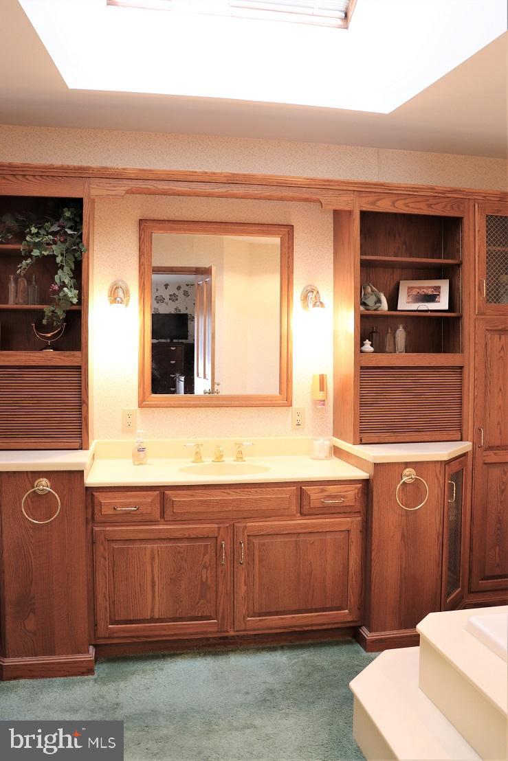 267 Ridge Avenue Ephrata, PA 17522 - Photo 33 of 52 Master Bathroom
