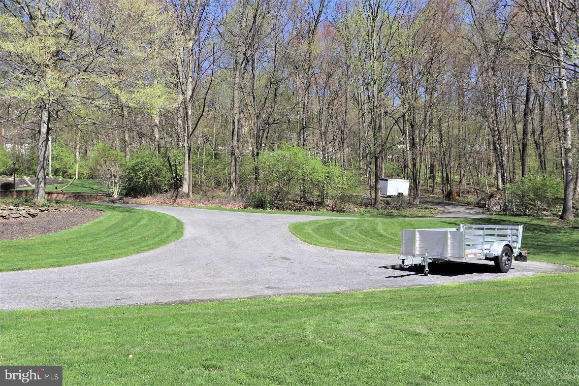 267 Ridge Avenue Ephrata, PA 17522 - Photo 45 of 52 Extended Driveway to Garage