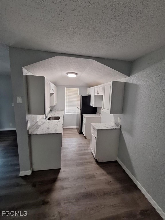 2575 Second Street Fort Myers, FL 33901 - Photo 4 of 8 a living room with furniture and view of kitchen