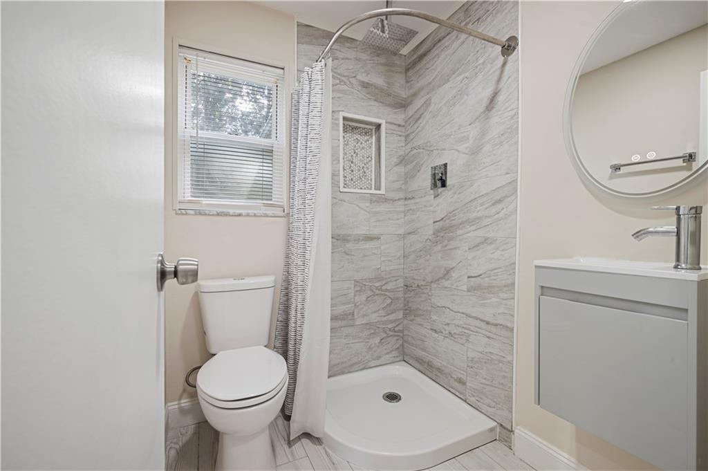 2466 Haymaker Road Monroeville, PA 15146 - Photo 5 of 26 Gallery Image 5