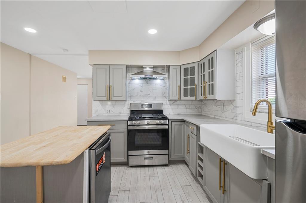 2466 Haymaker Road Monroeville, PA 15146 - Photo 7 of 26 Gallery Image 7