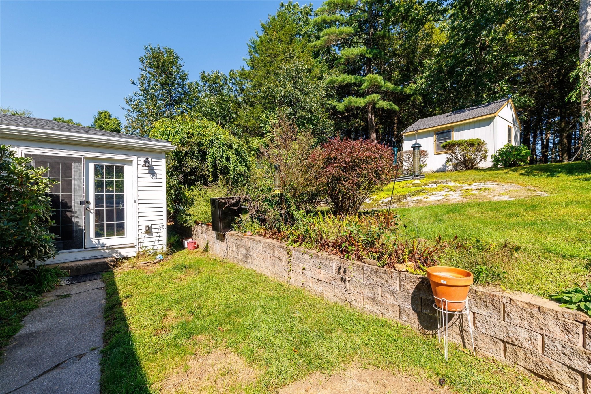 44 New Boston Road Sturbridge, MA 01566 - Photo 24 of 40 Gallery Image 24