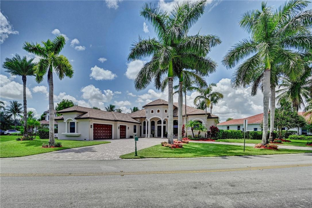 12440 North Stonebrook Circle Davie, FL 33330 - Photo 6 of 99 Photo 6