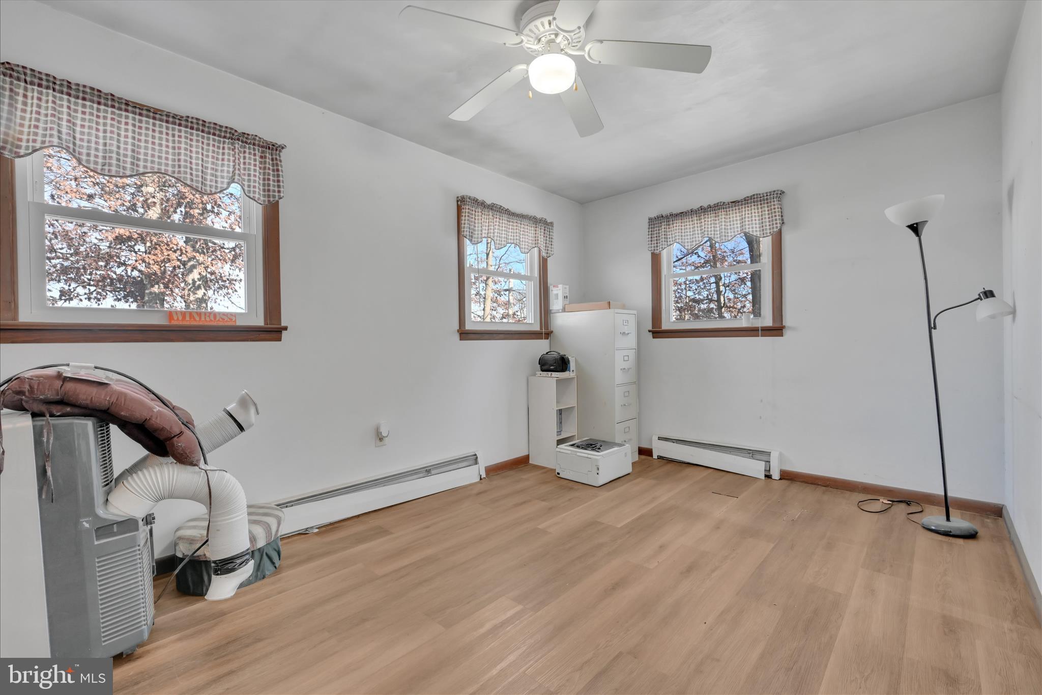 4010 West Oak Street Lebanon, PA 17042 - Photo 43 of 64 Reshoot - Hall