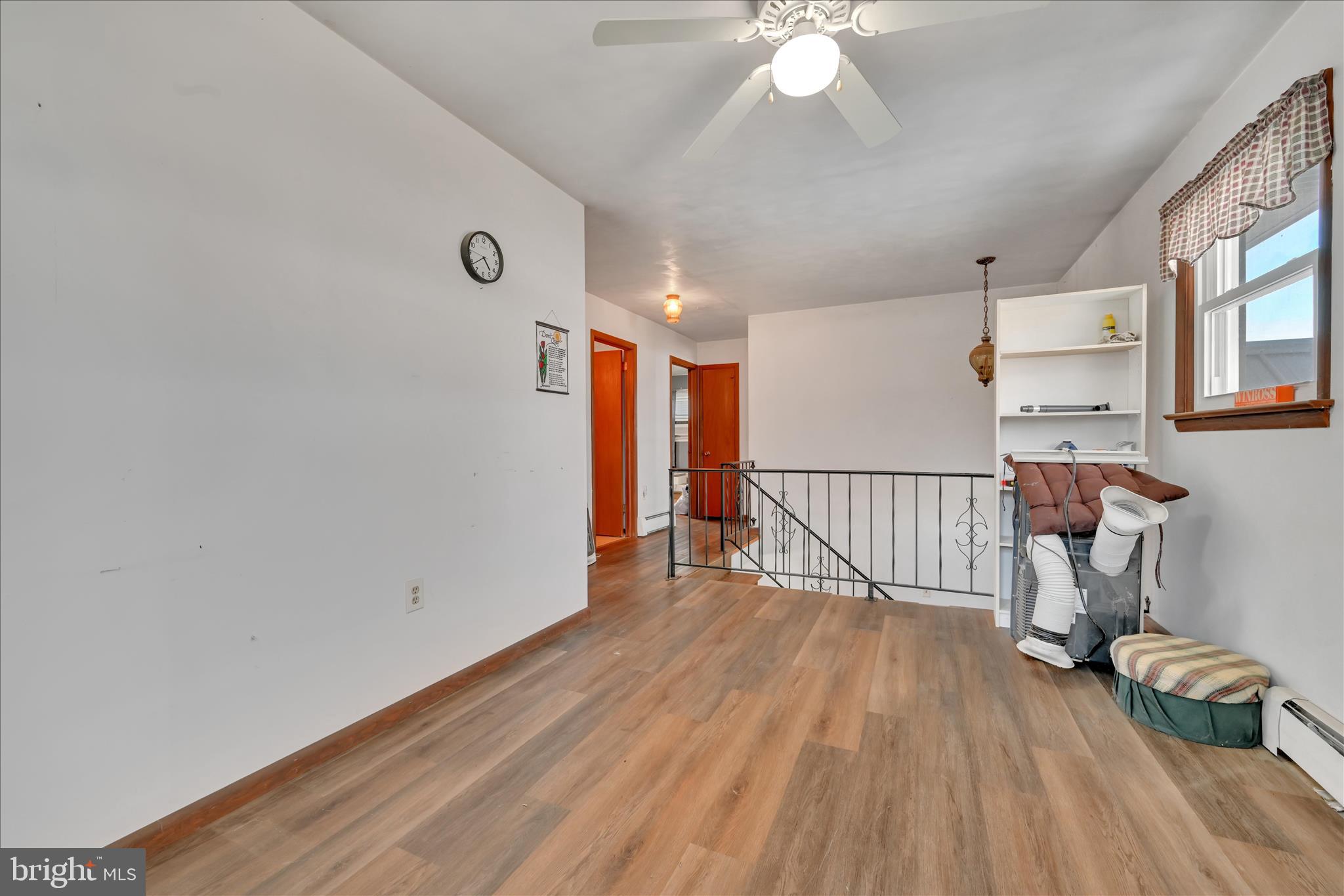 4010 West Oak Street Lebanon, PA 17042 - Photo 44 of 64 Reshoot - Hall