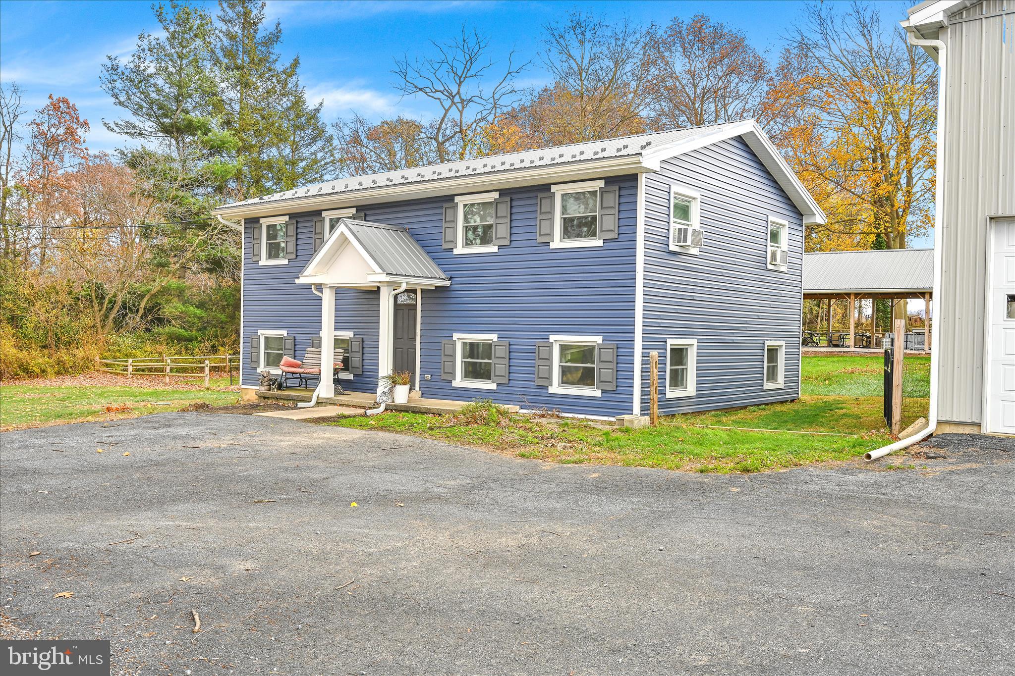 4010 West Oak Street Lebanon, PA 17042 - Photo 6 of 64 Exterior Front