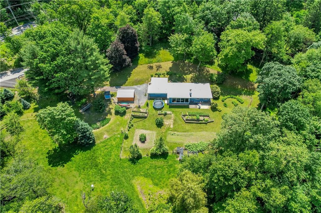 3315 Jackson Road Gibsonia, PA 15044 - Photo 5 of 50 Gallery Image 5