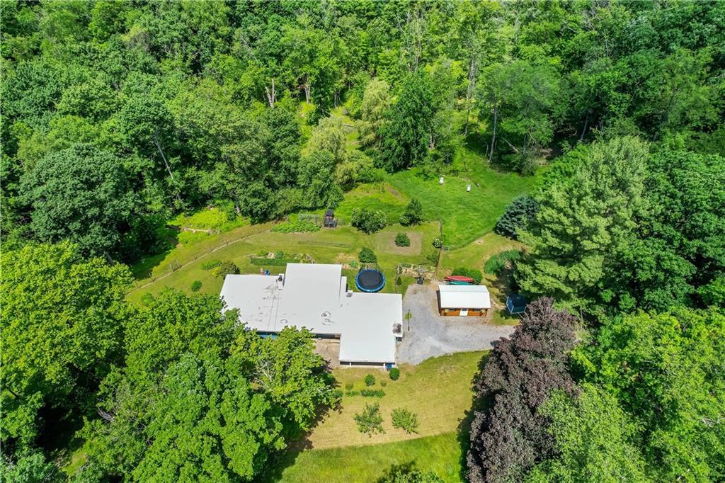 3315 Jackson Road Gibsonia, PA 15044 - Photo 9 of 50 Gallery Image 9