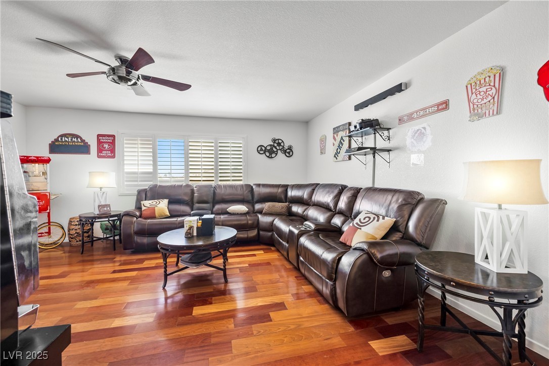 6136 Benchmark Way North Las Vegas, NV 89031 - Photo 16 of 36