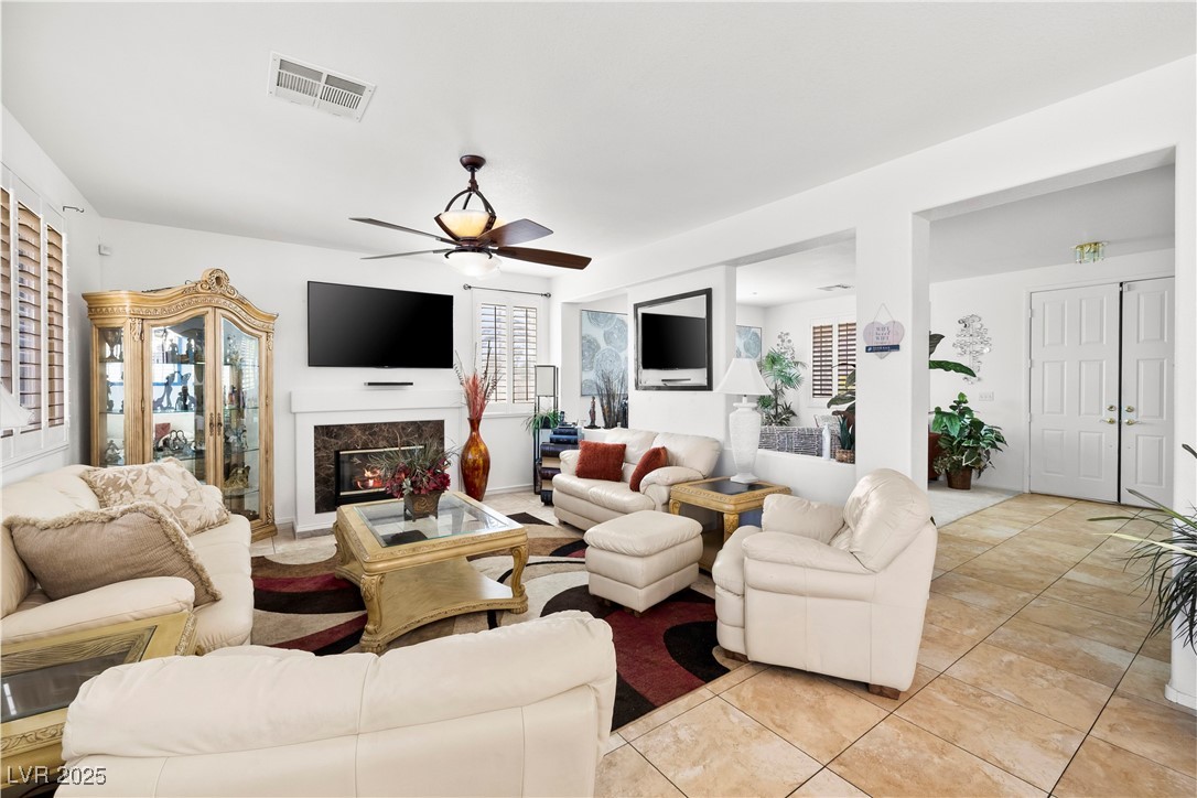 6136 Benchmark Way North Las Vegas, NV 89031 - Photo 8 of 36