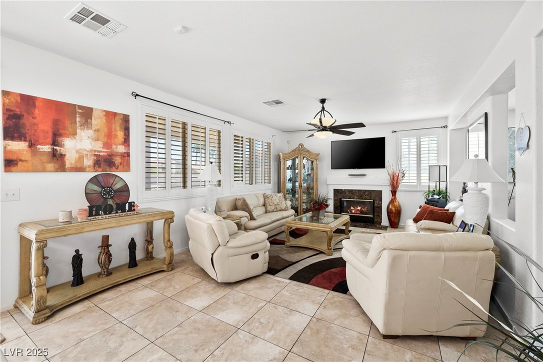 6136 Benchmark Way North Las Vegas, NV 89031 - Photo 9 of 36