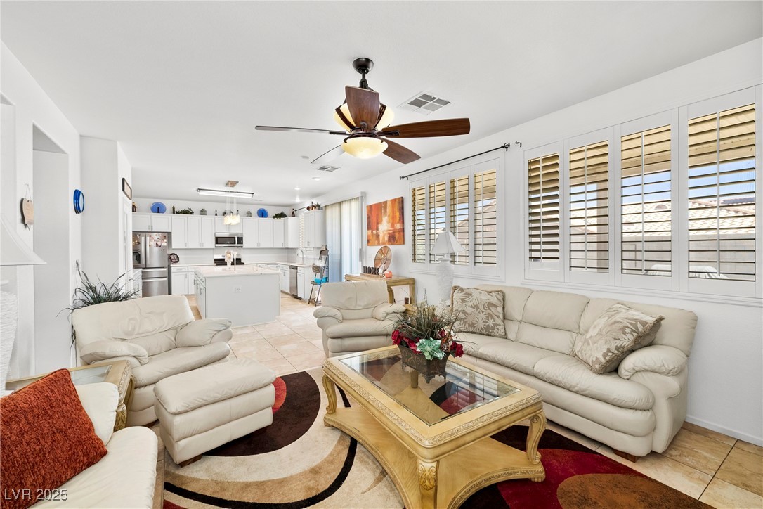 6136 Benchmark Way North Las Vegas, NV 89031 - Photo 10 of 36