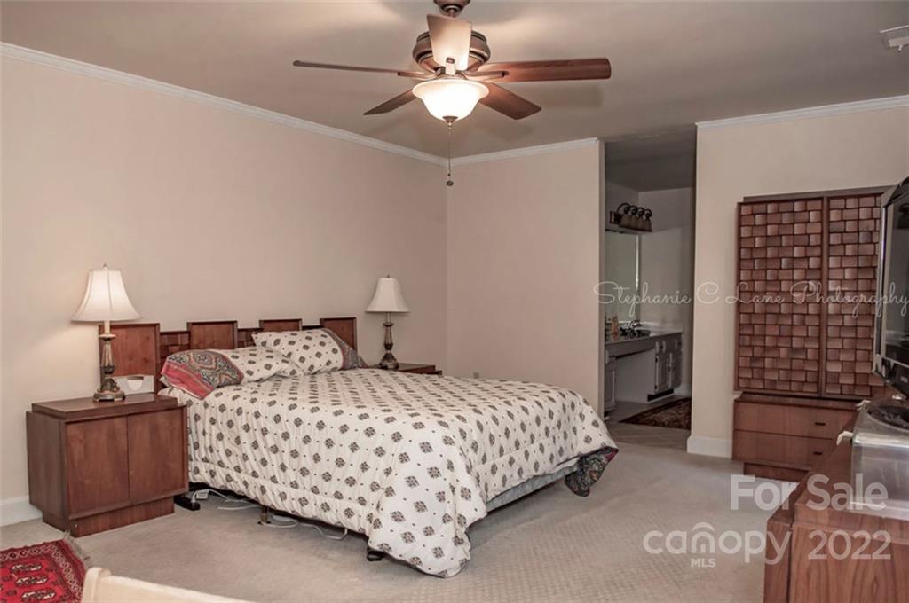 2423 Hamilton Mill Road Charlotte, NC 28270 - Photo 32 of 48 Gallery Image 32