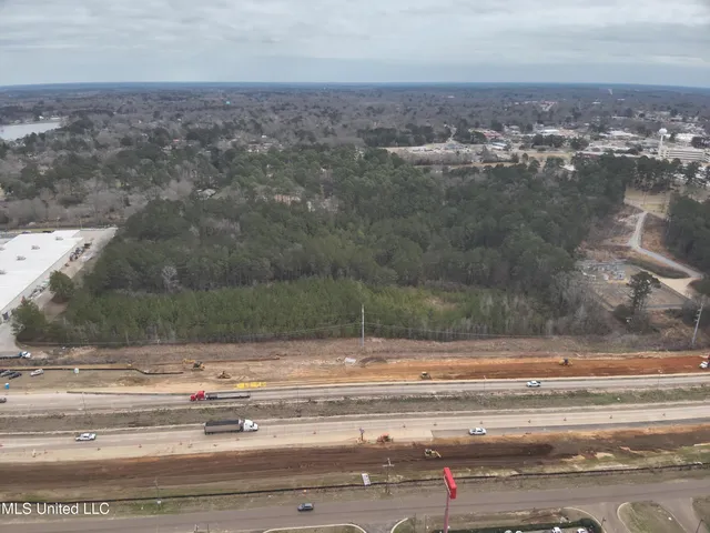 $1,286,000 | 0 Pike Point Place, McComb, MS 39648