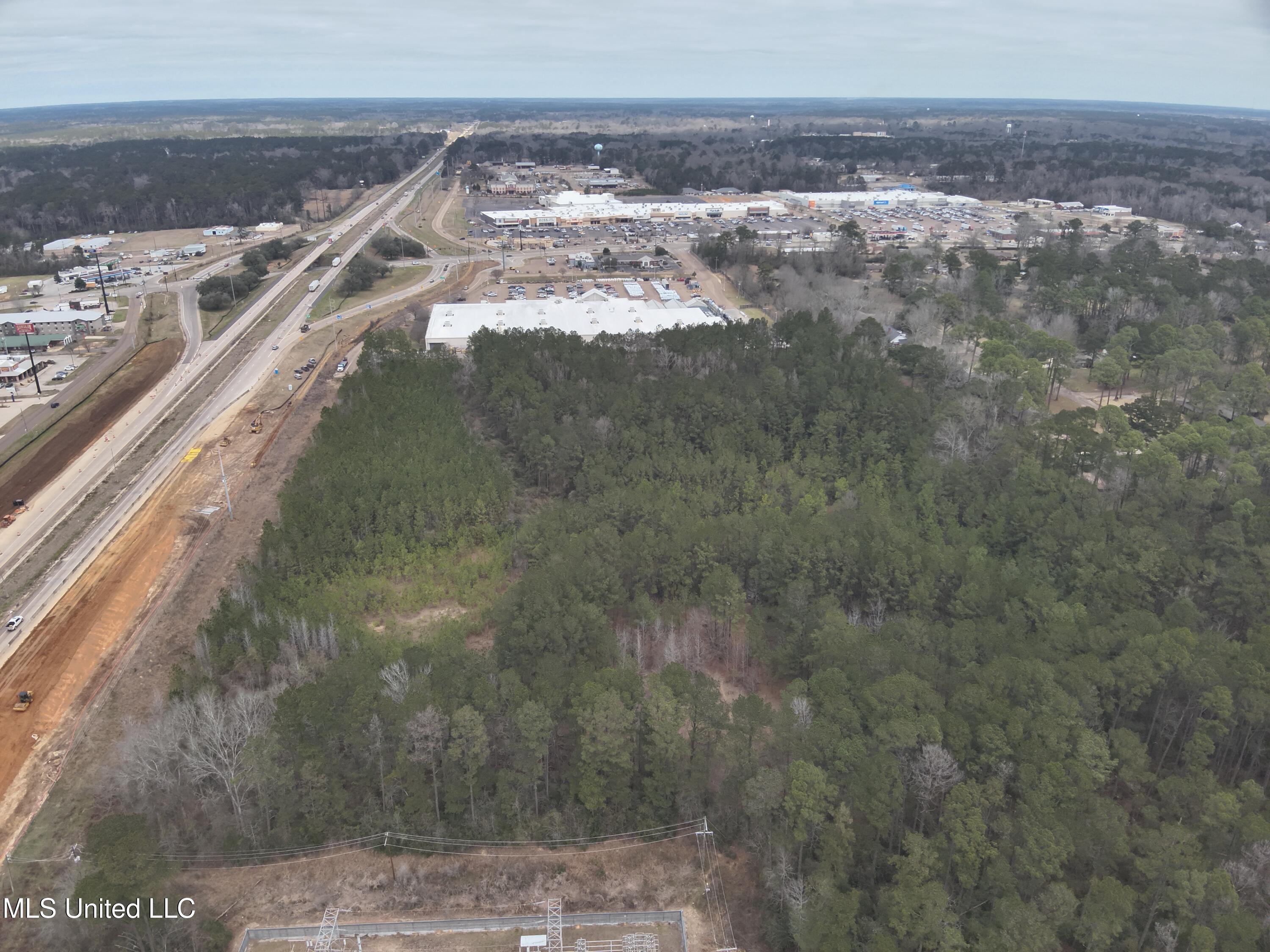0 Pike Point Place McComb, MS 39648 - Photo 9 of 15 DJI_20250227113710_0009_V