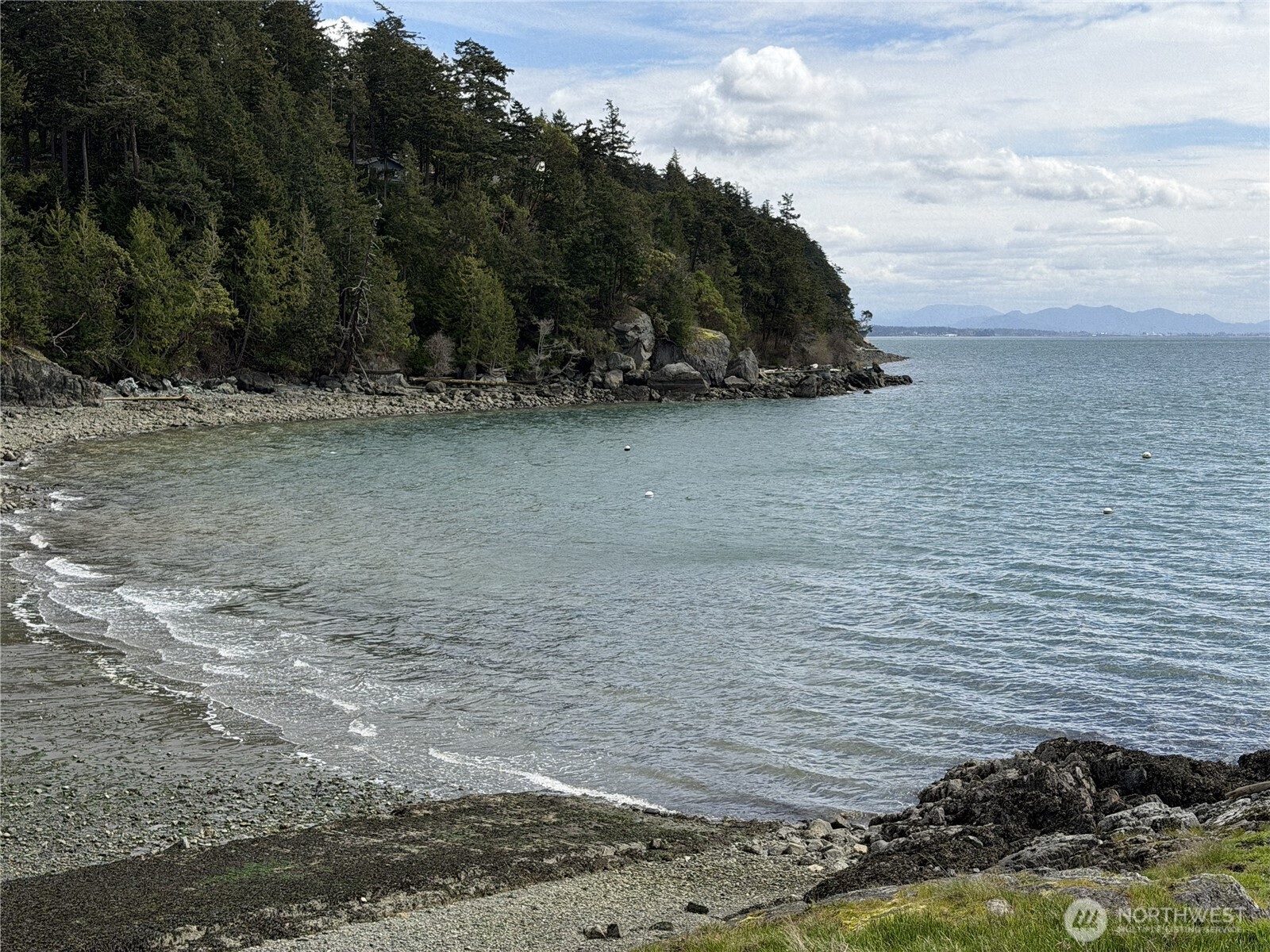 7670 Holiday Boulevard Anacortes, WA 98221 - Photo 21 of 23 Gallery Image 21