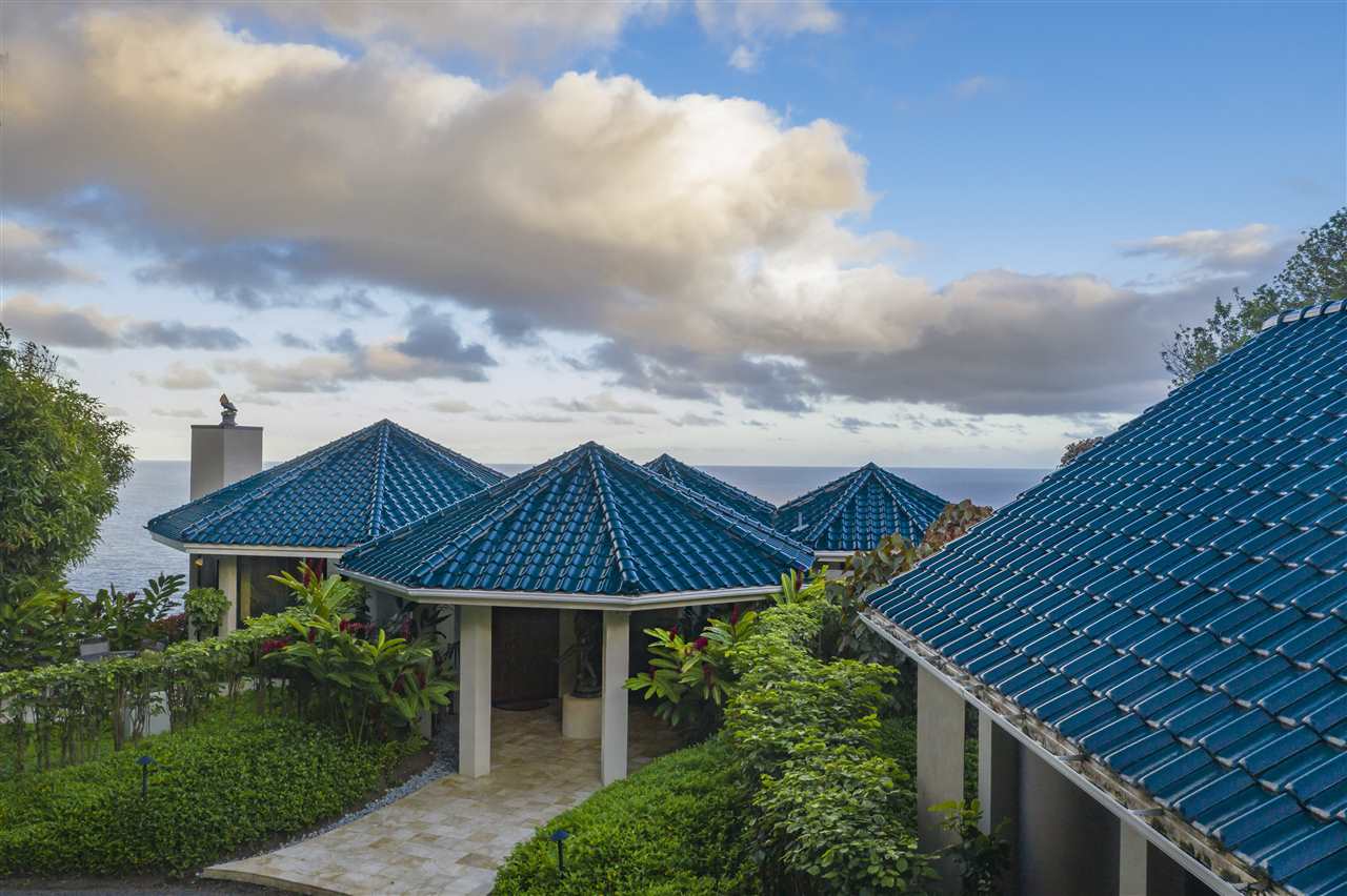 668 Huelo Road Haiku, HI 96708 - Photo 27 of 28 a view of a house in front of a house