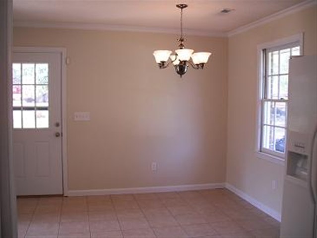 111 Crystal Lane Anderson, SC 29621 - Photo 4 of 12 Gallery Image 4