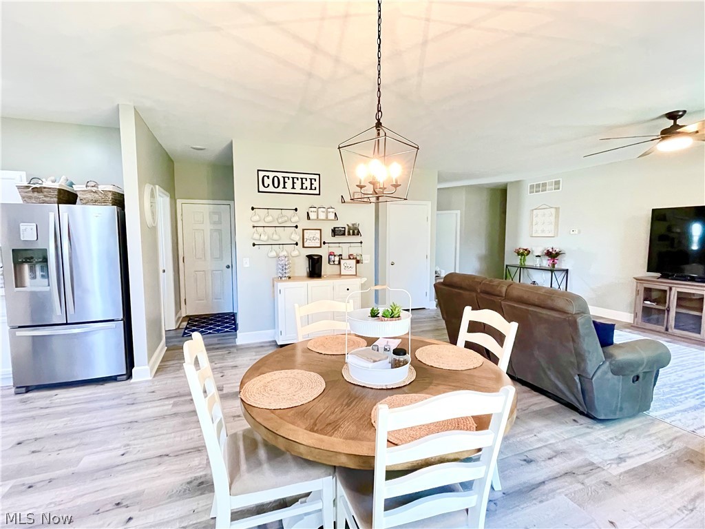 336 West Nimisila Road New Franklin, OH 44319 - Photo 5 of 19 Open, bright and perfect!