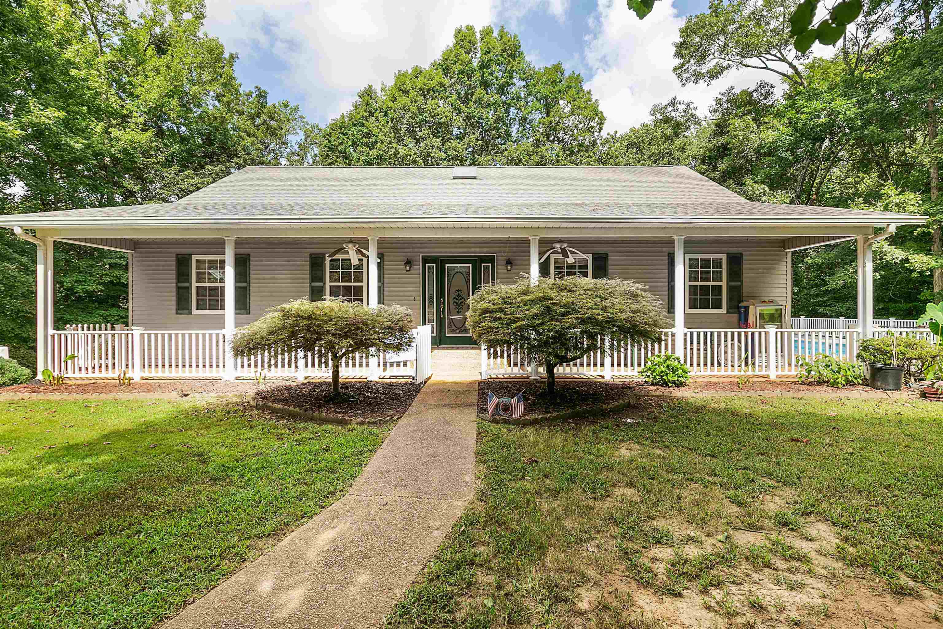 725 Nobles Road Luray, TN 38352 - Photo 1 of 23 Photo 1