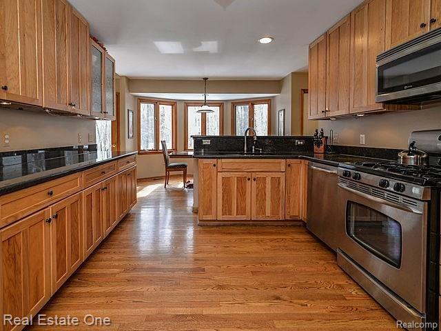 3352 Brighton Road Howell, MI 48843 - Photo 26 of 56 26217014014_12.jpg