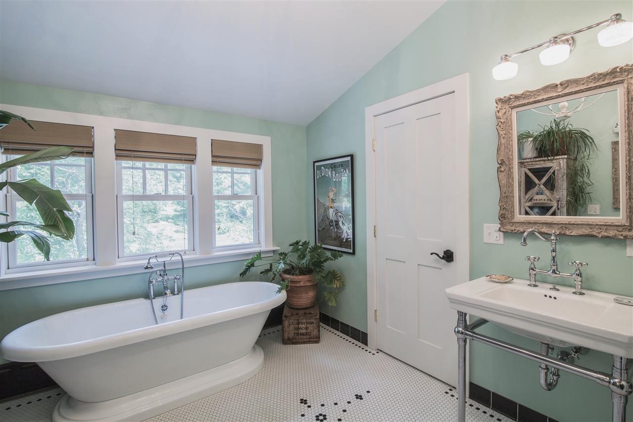 2573 Trapp Hill Road Stowe, VT 05672 - Photo 17 of 40 Gallery Image 17